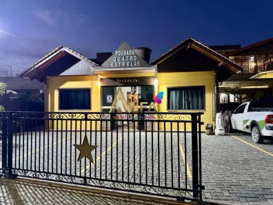 Imóvel Comercial com 9 Quartos à venda, 400m² no Armação, Penha