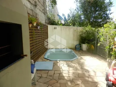 Casa com 3 Quartos à venda, 230m² no Ipanema, Porto Alegre