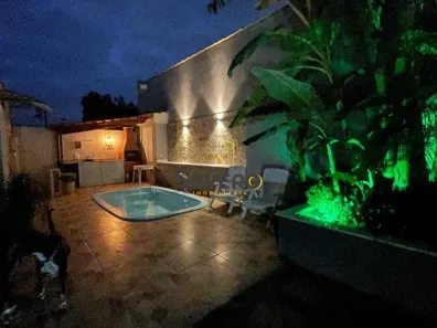Casa com 4 Quartos à venda, 278m² no Galo Branco, São Gonçalo