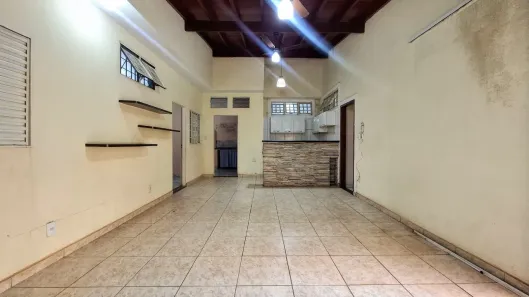 Casa com 4 Quartos à venda, 190m² no Jardim Eugênio Mendes Lopes, Ribeirão Preto