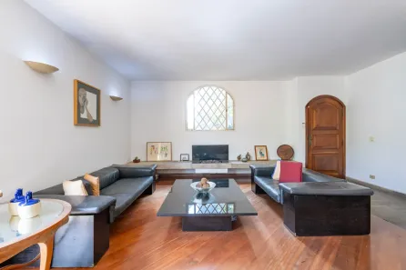 Sobrado com 4 Quartos à venda, 417m² no Jardim Guedala, São Paulo