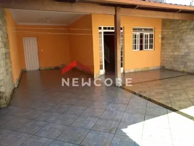 Casa com 4 Quartos à venda, 200m² no Colonial, Contagem