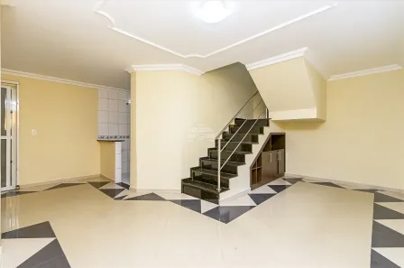 Sobrado com 3 Quartos à venda, 115m² no Xaxim, Curitiba