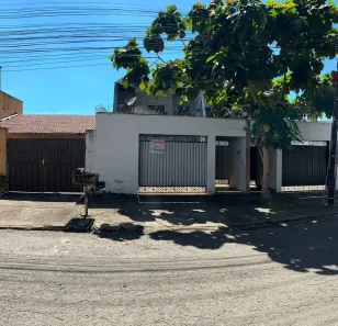 Casa com 4 Quartos à venda, 175m² no Jardim Planalto, Goiânia