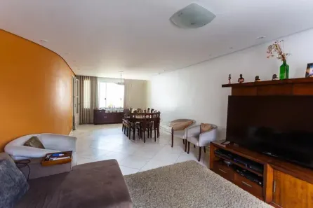 Casa com 5 Quartos à venda, 600m² no Renascença, Belo Horizonte