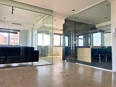 Sala Comercial para alugar, 140m² no Consolação, São Paulo