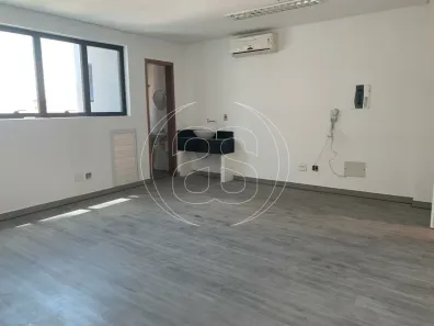 Sala Comercial à venda, 34m² no Vila Uberabinha, São Paulo