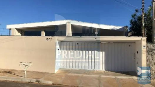 Casa com 3 Quartos à venda, 230m² no Jardim Macarenco, São Carlos