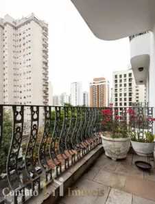 Apartamento com 4 Quartos à venda, 250m² no Vila Uberabinha, São Paulo