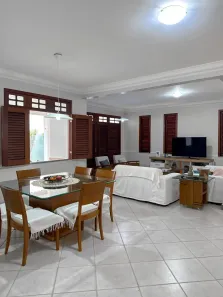 Casa com 3 Quartos à venda, 250m² no Calhau, São Luís