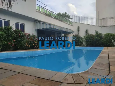 Casa com 6 Quartos à venda, 426m² no Boaçava, São Paulo