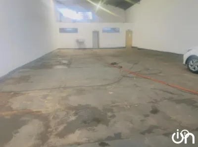 Galpão/Depósito/Armazém com 1 Quarto para alugar, 392m² no Porto, Cuiabá