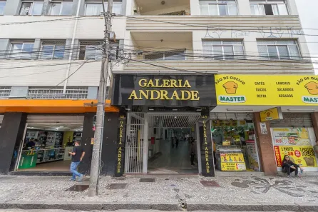 Ponto Comercial para alugar, 45m² no Centro, Curitiba