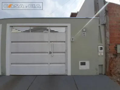 Casa com 4 Quartos à venda, 200m² no Jardim Olga Ayub, Agudos