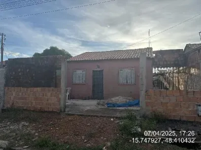 Casa com 2 Quartos à venda, 180m² no LOT GIRASSOL, Cocalzinho de Goiás