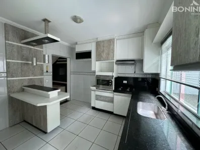 Casa com 3 Quartos à venda, 173m² no Jardim Boer I, Americana