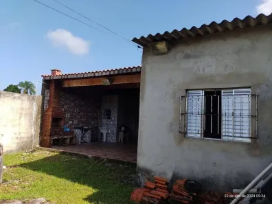 Casa com 3 Quartos à venda, 74m² no Jardim Coronel, Itanhaém