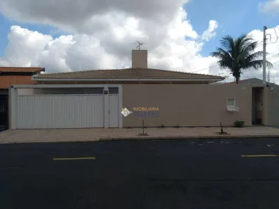 Casa com 3 Quartos à venda, 300m² no Parque Residencial Comendador Mançor Daud, São José do Rio Preto