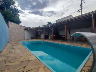 Casa com 3 Quartos à venda, 198m² no Chácara Bela Vista, São Pedro