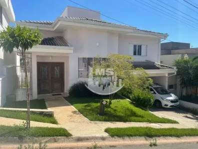 Casa de Condomínio com 3 Quartos à venda, 200m² no Centro, Valinhos