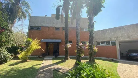 Sobrado com 5 Quartos para alugar, 440m² no Jardim Santa Teresa, Jundiaí