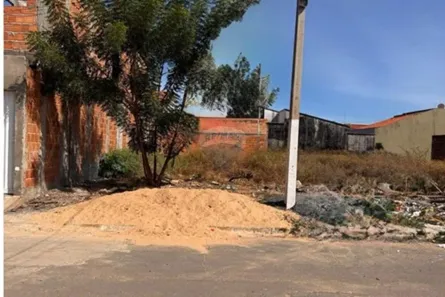 Lote/Terreno à venda, 300m² no Bela Vista, Barreiras