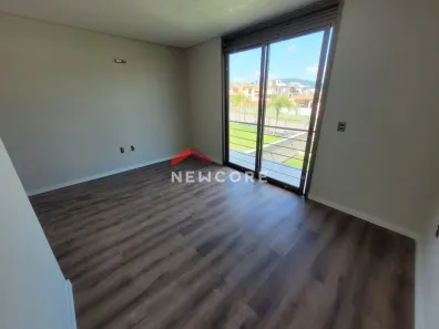 Sobrado com 3 Quartos à venda, 190m² no Ingleses do Rio Vermelho, Florianópolis