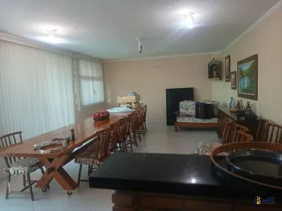 Casa com 4 Quartos à venda, 750m² no Vila Trujillo, Sorocaba