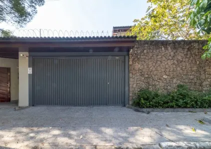 Casa com 6 Quartos para alugar, 450m² no Alto de Pinheiros, São Paulo