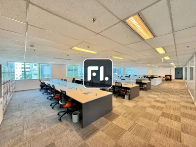 Sala Comercial para alugar, 576m² no Vila Olímpia, São Paulo