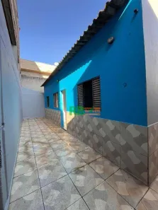 Casa com 2 Quartos para alugar, 80m² no Parque Bom Retiro, Paulínia