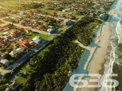 Sobrado com 3 Quartos à venda, 210m² no Salinas, Balneário Barra do Sul