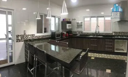 Casa de Condomínio com 5 Quartos à venda, 361m² no Jardim Niero, Louveira