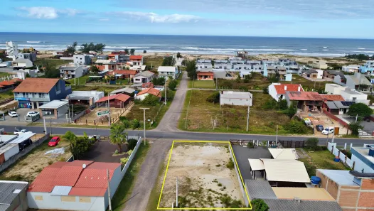 Lote/Terreno à venda, 360m² no , Balneário Gaivota