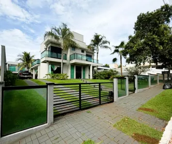 Casa de Condomínio com 7 Quartos à venda, 482m² no , Santo Inácio