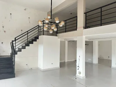 Ponto Comercial para alugar, 124m² no Vitória, Londrina