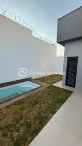 Casa com 3 Quartos à venda, 150m² no Novo Mundo, Uberlândia