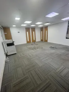 Prédio Comercial com 5 Quartos para alugar, 367m² no Vila Olímpia, São Paulo