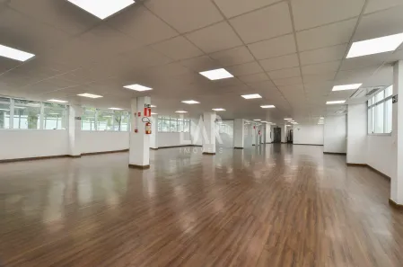Sala Comercial para alugar, 200m² no Estoril, Belo Horizonte