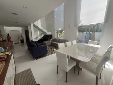 Casa de Condomínio com 4 Quartos à venda, 322m² no Alphaville, Santana de Parnaíba