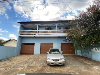 Casa com 3 Quartos à venda, 391m² no Vila Brasil, Londrina