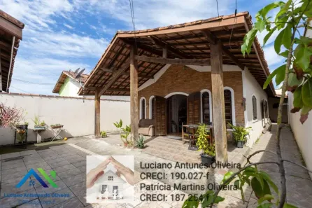 Casa com 2 Quartos à venda, 164m² no Balneário Mar Azul, Caraguatatuba