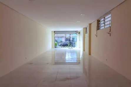 Ponto Comercial para alugar, 31m² no Centro, Pelotas