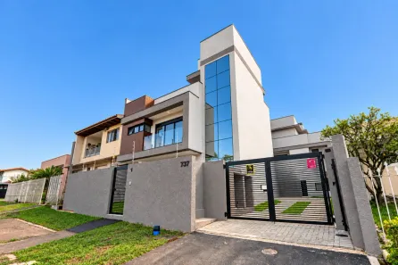 Sobrado com 3 Quartos à venda, 158m² no Santa Felicidade, Curitiba