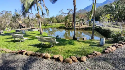 Fazenda/Sítio com 10 Quartos à venda, 2500m² no , Garuva