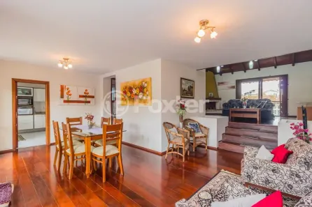 Casa com 3 Quartos à venda, 298m² no Ipanema, Porto Alegre