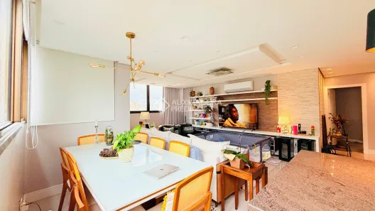 Apartamento com 3 Quartos à venda, 106m² no Passo da Areia, Porto Alegre