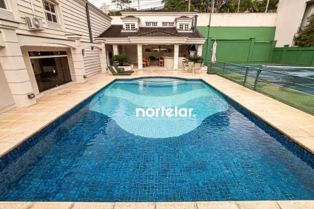 Casa com 6 Quartos à venda, 709m² no Jardim das Bandeiras, São Paulo