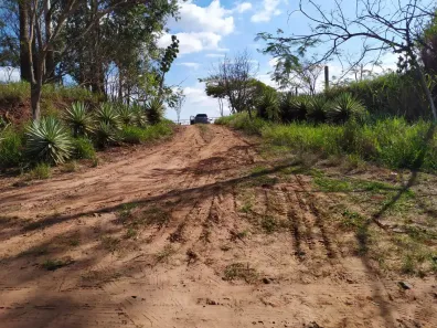 Fazenda/Sítio com 3 Quartos à venda, 180m² no Fernão Dias, Munhoz de Melo