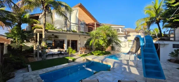 Casa de Condomínio com 5 Quartos à venda, 520m² no Jardim Acapulco, Guarujá